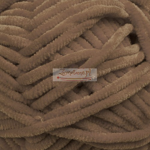 1467_aksamitek_opus_zoom.jpg