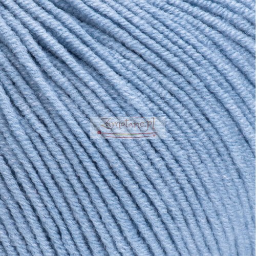 Jeans 15 zoom.jpg